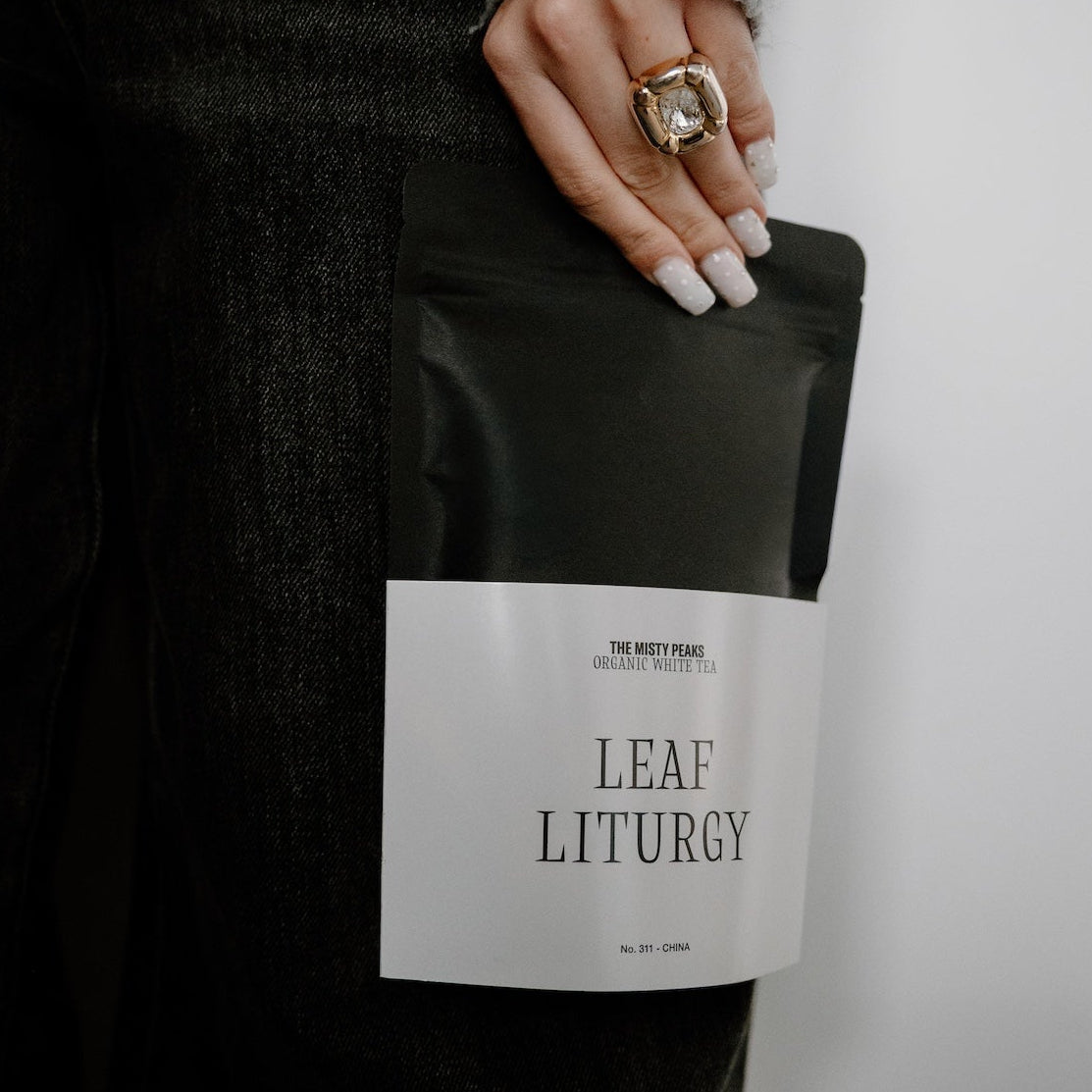 THE MISTY PEAKS - biała herbata bio - PAI MU TAN